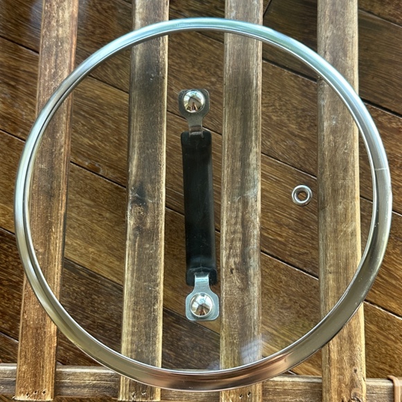 T-fal 8inch Replacement Lid w/ Vent & Silicone Handle - Picture 3 of 3